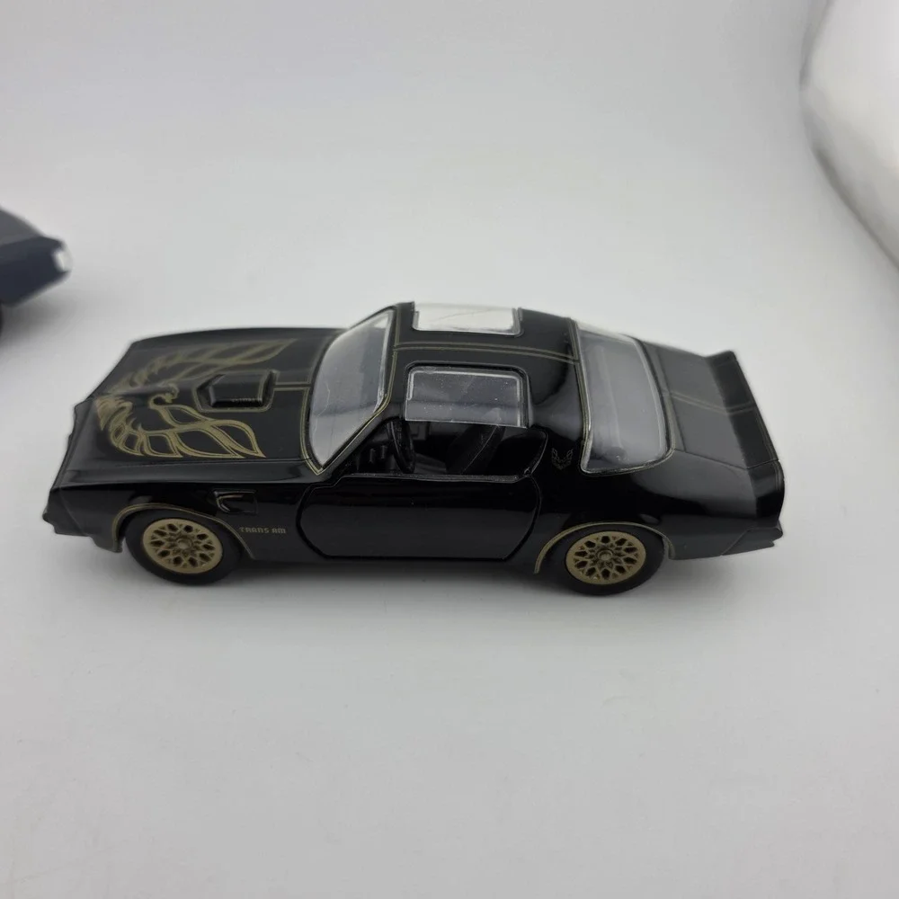 Jada Toys 1970 Chevelle SS + 1977 Pontiac Firebird Smokey Bandit Diecast Lot‎